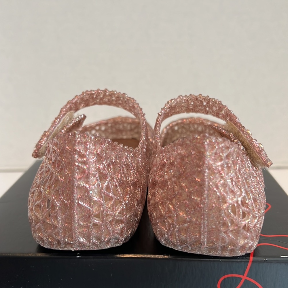 Mini Melissa - Picture 4 of 9